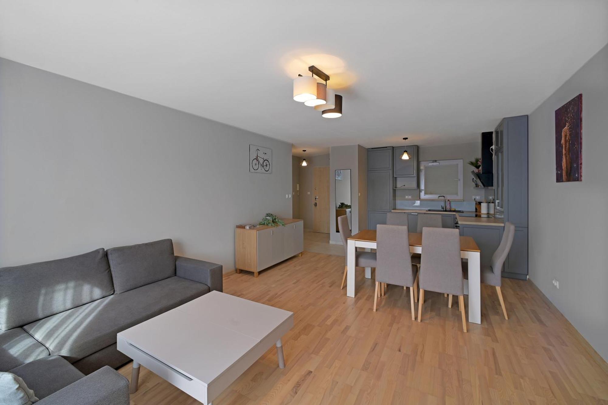 Apartament Jana 14 Z Garazem Podziemnym บอชเนีย ภายนอก รูปภาพ